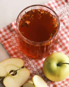 apple cider cocktail